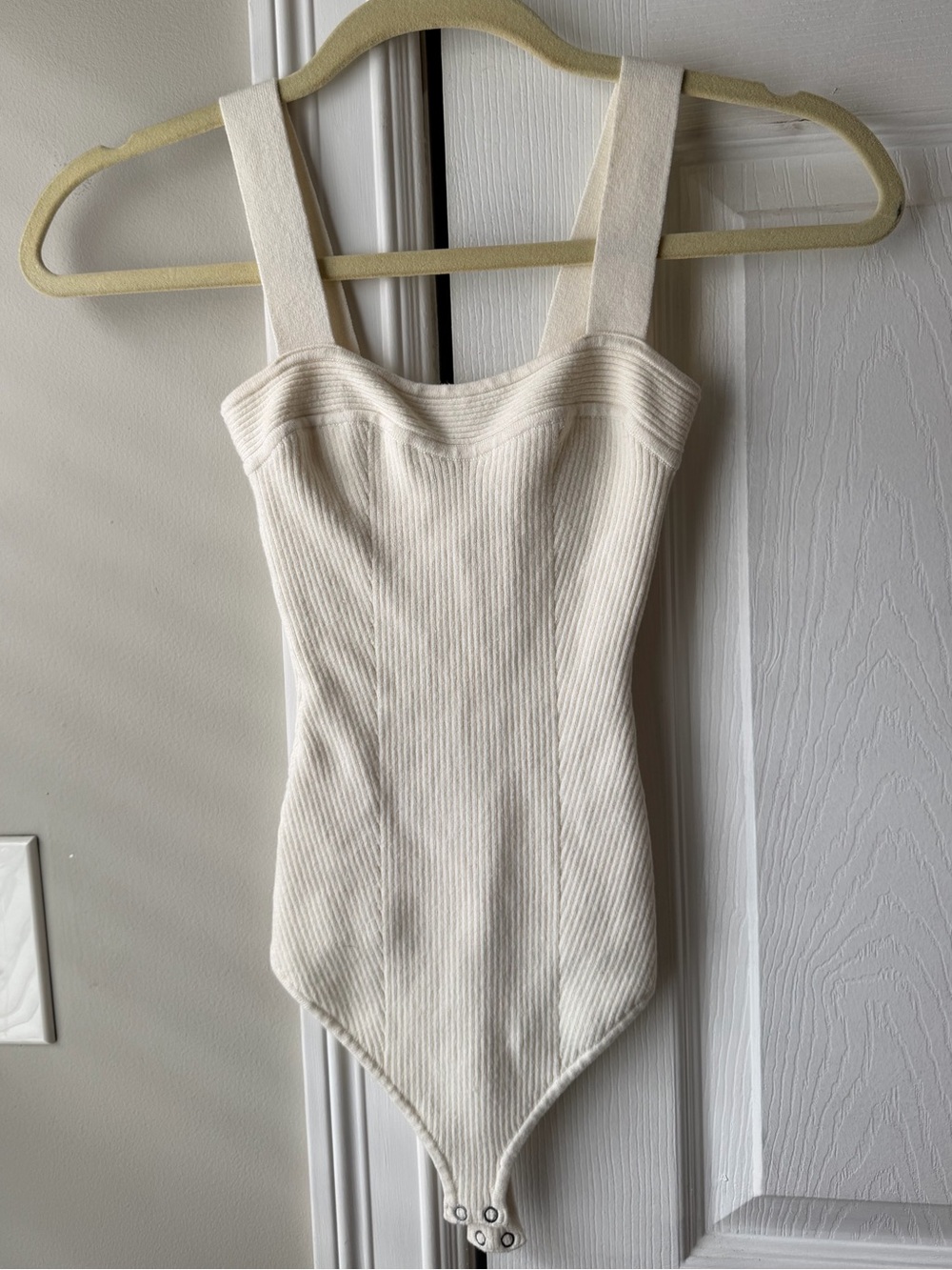 Abercrombie & Fitch ribbed bodysuit